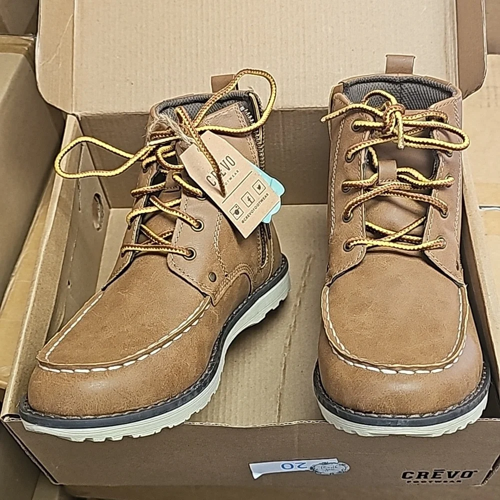 Crevo Buck Moc Toe Ankle Boot Footwear Big Boys Size 4 Brown New SRP $65